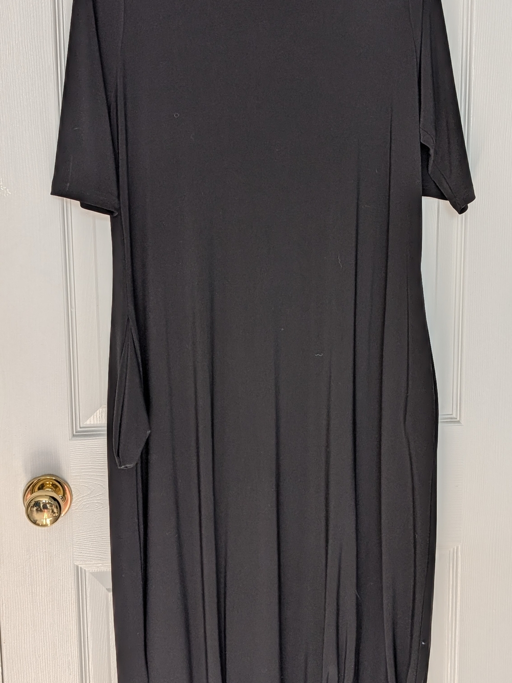 Black Short-Sleeve Maxi Dress By Simpli